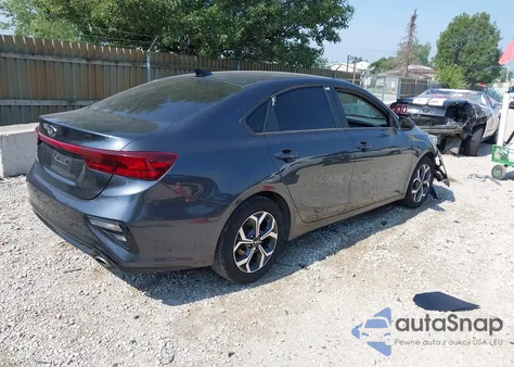 2020 Kia Forte Lxs из США, поврежденный, VIN 3KPF24AD5LE247992